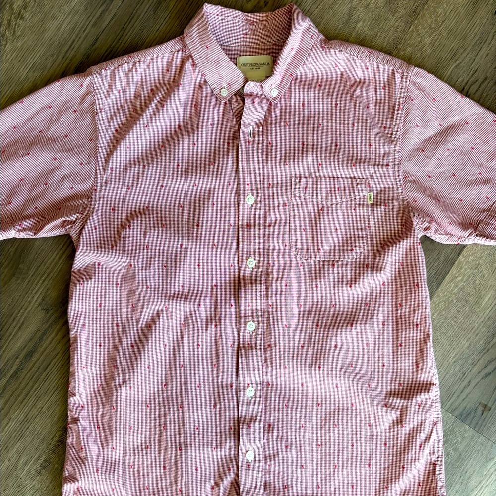 EUC Obey SS Button down Shirt Sz.S